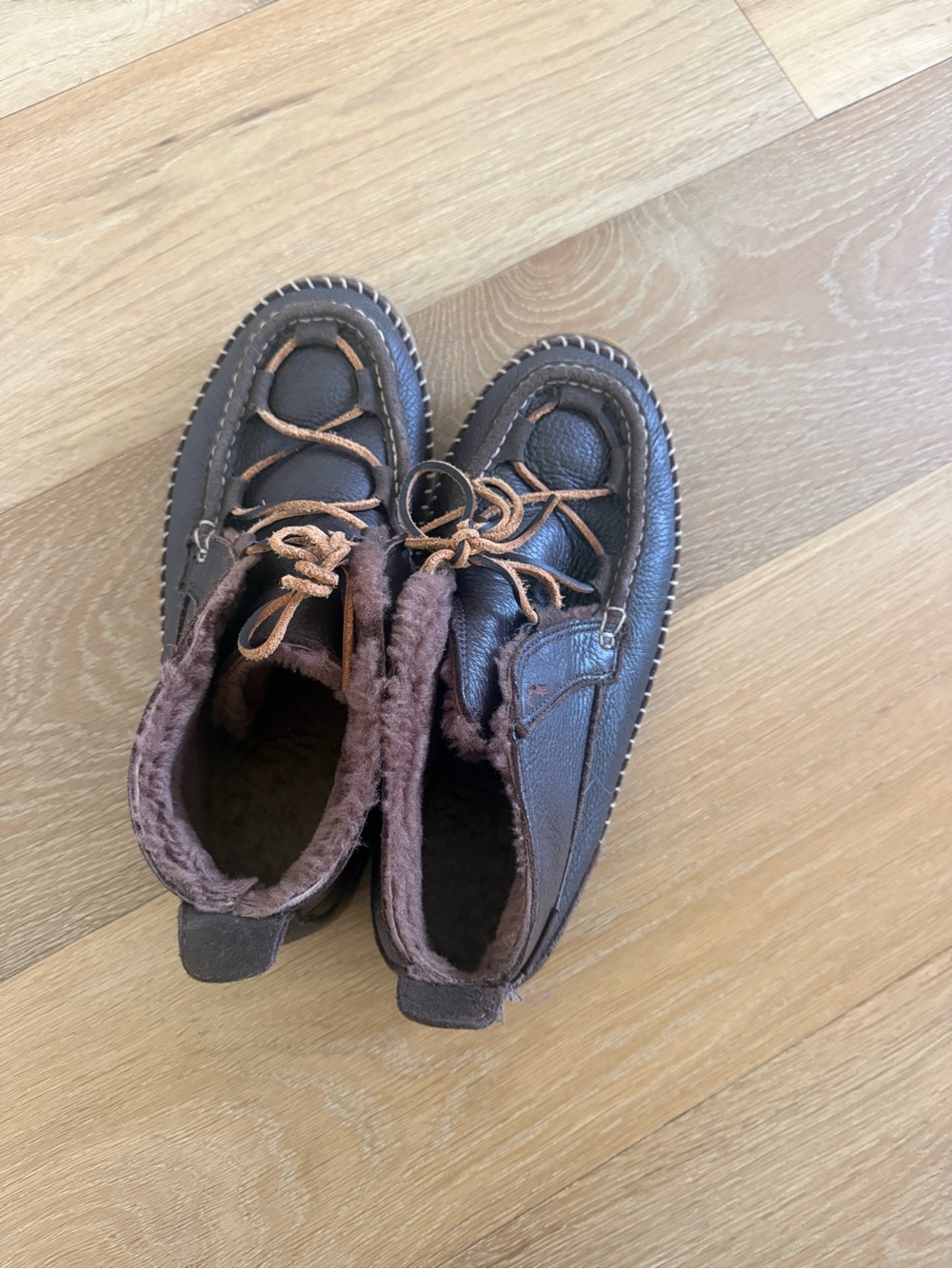 L.L. Bean Brown Leather Moccasin-Style Slip-Ons with Fur Lining